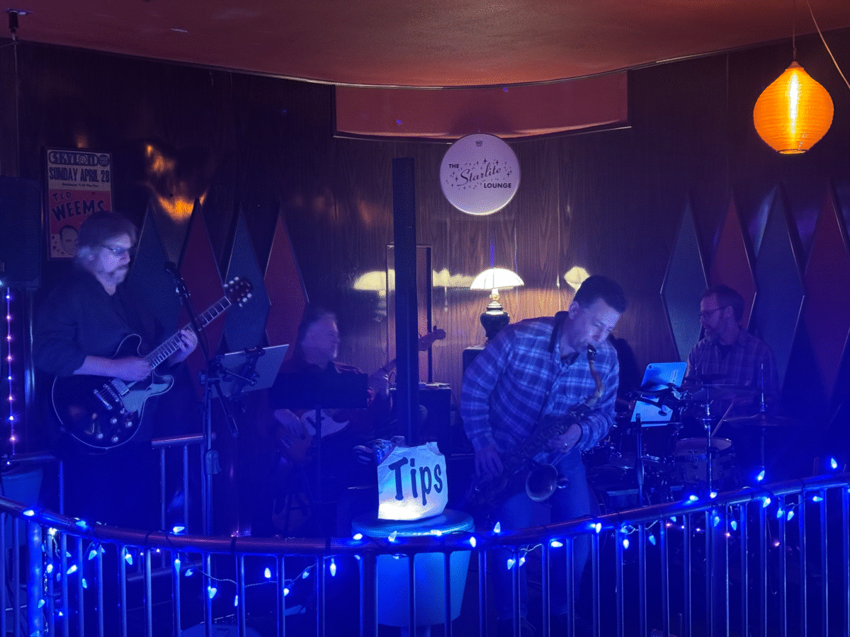 3rd charles starlite